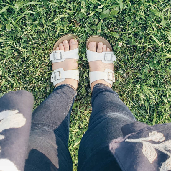 Women's Mad Love Keava Footbed Sandal White - Picture 3 of 6